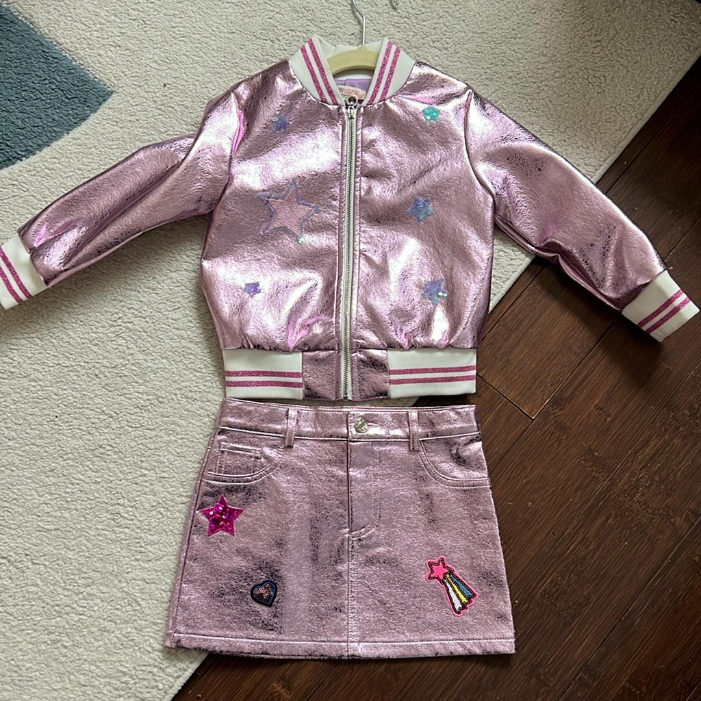 Brand New Two Piece Baby Sara Country Star Set